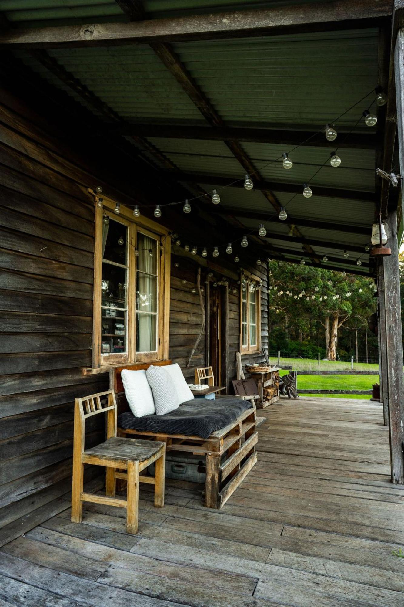 Cosy Farmstay: Green Cabin At Whispering Woods Beedelup Exteriér fotografie